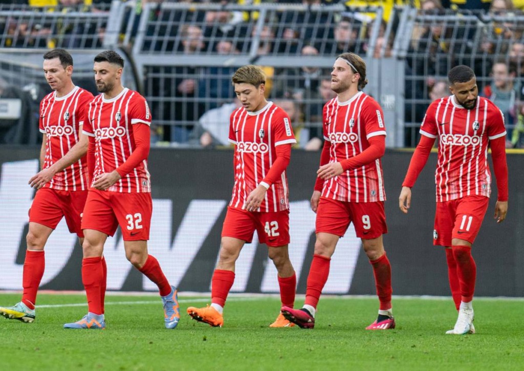 Wird Freiburg in Sandhausen der Favoritenrolle gerecht?