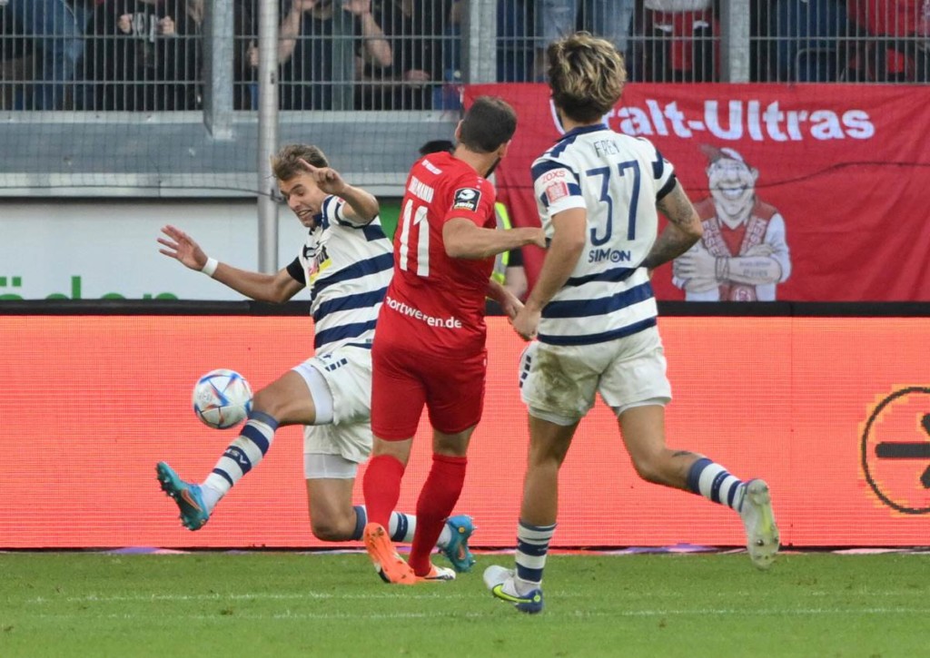 Bekommen wir im Derby RW Essen gegen Duisburg erneut viele Tore zu sehen?