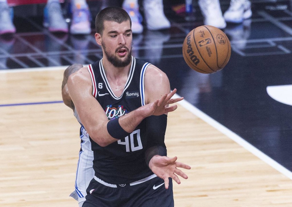 Dominiert Ivica Zubac im Duell seiner LA Clippers gegen die Thunders wieder die Bretter?