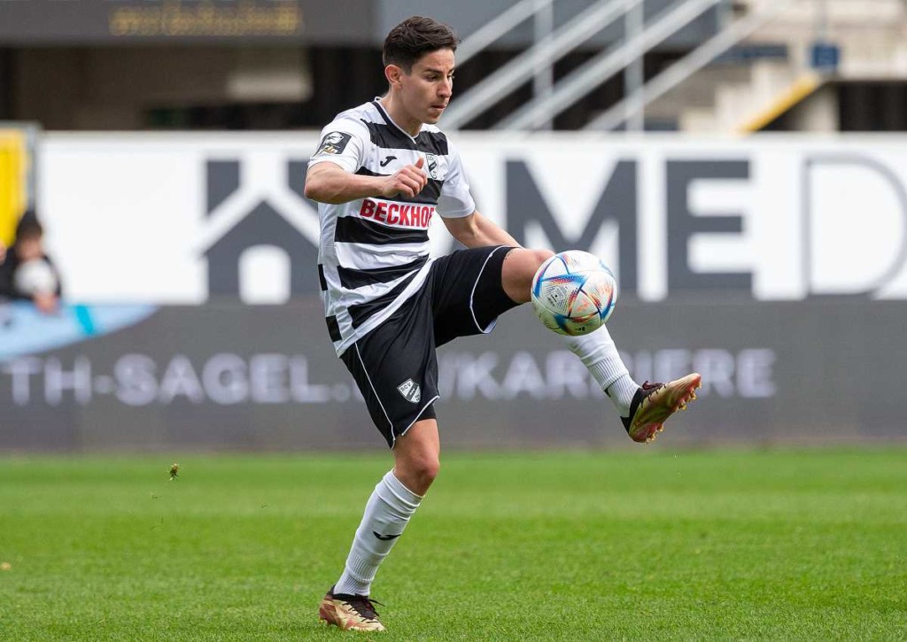 Jubelt Verl (im Bild: Sessa) gegen Viktoria Köln? © IMAGO / Eibner, 25.03.2023 Viktoria Köln Verl Tipp