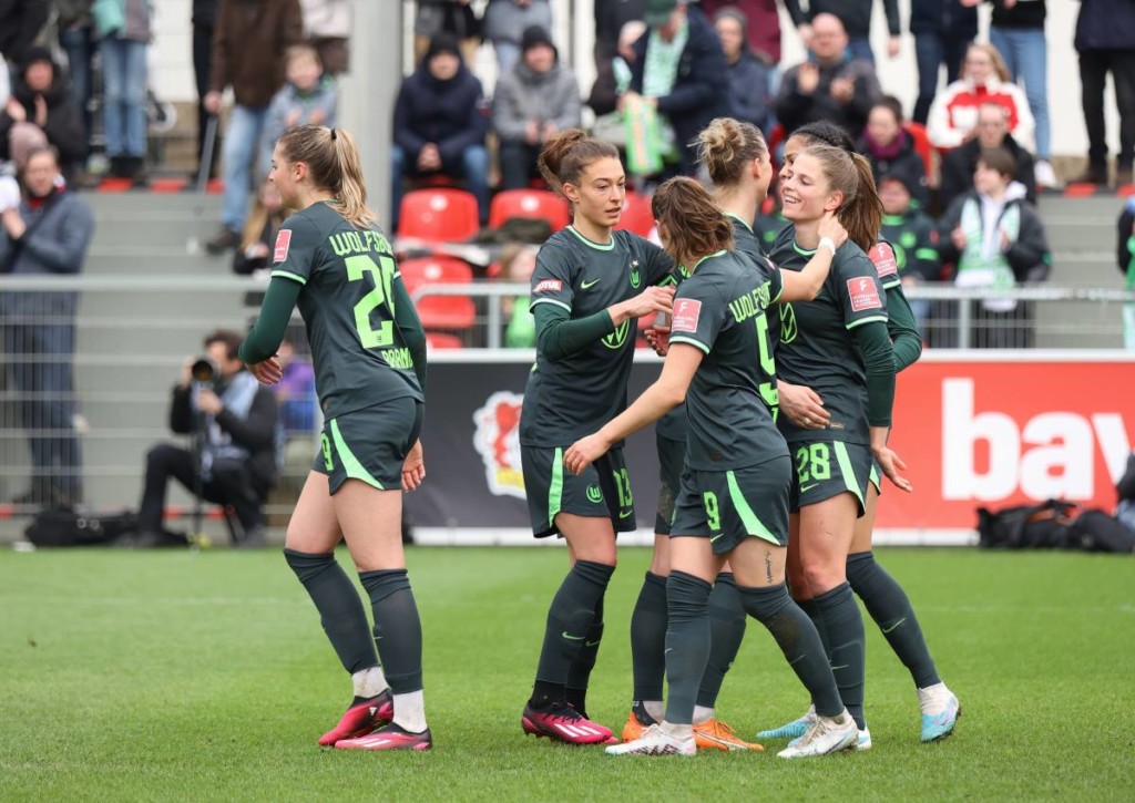 Können die Damen des VfL Wolfsburg sich bei PSG in eine gute Ausgangsposition fürs Rückspiel bringen?