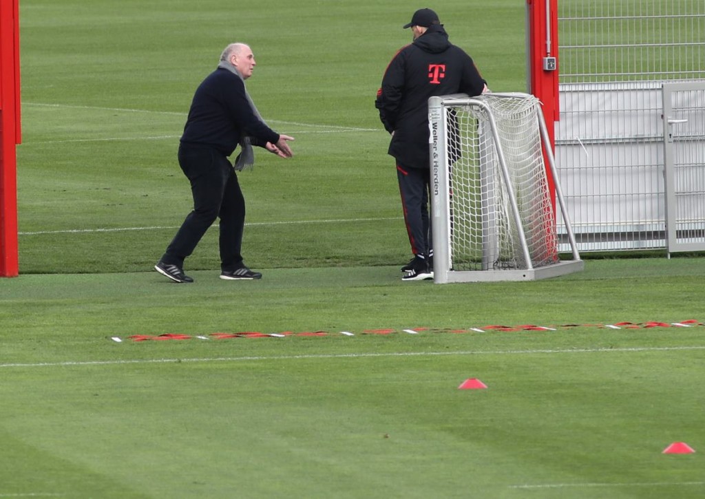 Erzielt der Hoeneß-Besuch an der Säbener Straße vor dem Duell Bayern vs. Hertha die gewünschte Wirkung?