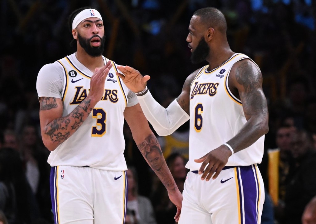 Qualifizieren sich die Lakers im Duell gegen die Timberwolves doch noch für die Playoffs?