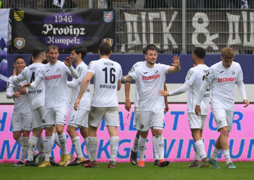 Gewinnt der SC Verl das Westderby gegen Dortmund 2?