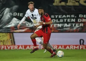 Kehrt Viktoria Köln (im Bild: Jamil Siebert) gegen Duisburg in die Erfolgsspur zurück? © IMAGO / Fussball-News Saarland, 10.04.2023 Kehrt Viktoria Köln (im Bild: Jamil Siebert) gegen Duisburg in die Erfolgsspur zurück?