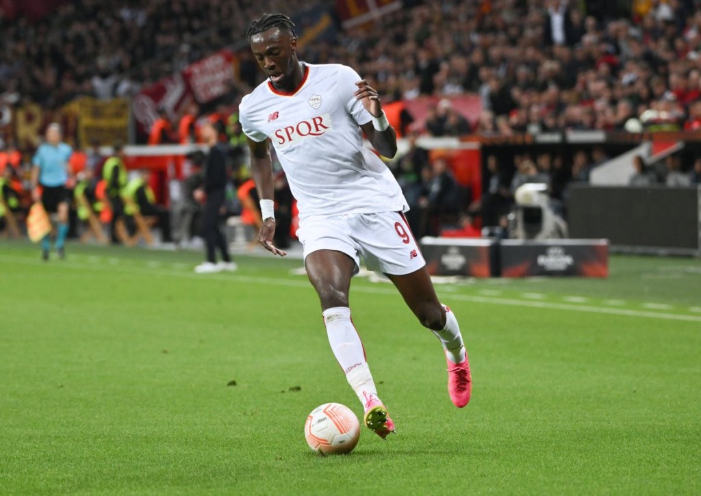 Legt AS Rom (im Bild: Tammy Abraham) auch in der Liga gegen die Salernitana nach?