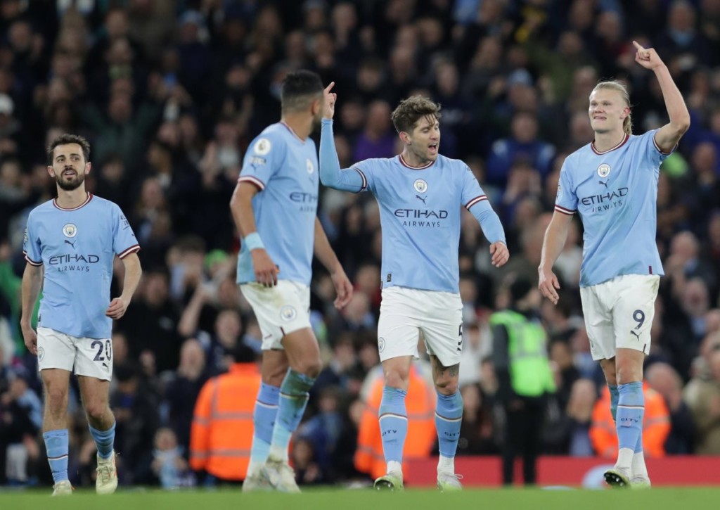 Geht Manchester City im Heimspiel gegen Leeds den nächsten Schritt in Richtung Meisterschaft? © IMAGO / Action Plus, 03.05.2023 Geht Manchester City im Heimspiel gegen Leeds den nächsten Schritt in Richtung Meisterschaft?