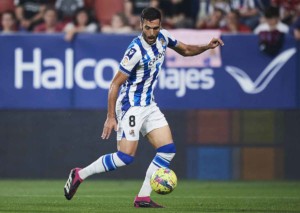 Real Sociedad (im Bild: Merino) ist gegen Real Madrid laut Quoten hauchdünner Favorit. © IMAGO / Pressinphoto, 28.04.2023 Real Sociedad Real Madrid Tipp