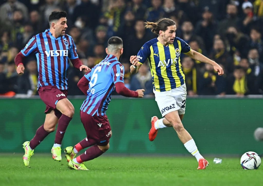 Verspielt Fenerbahce schon gegen Trabzonspor den endgültigen Traum von der Meisterschaft?