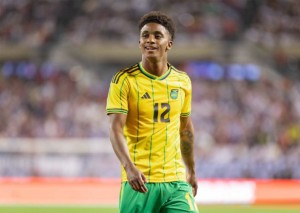 Erwartet Jamaika (im Bild: Demarai Gray) nur wenig Gegenwind von St. Kitts & Nevis? © IMAGO / Sports Press Photo, 24.06.2023 Jamaika St. Kitts & Nevis Tipp