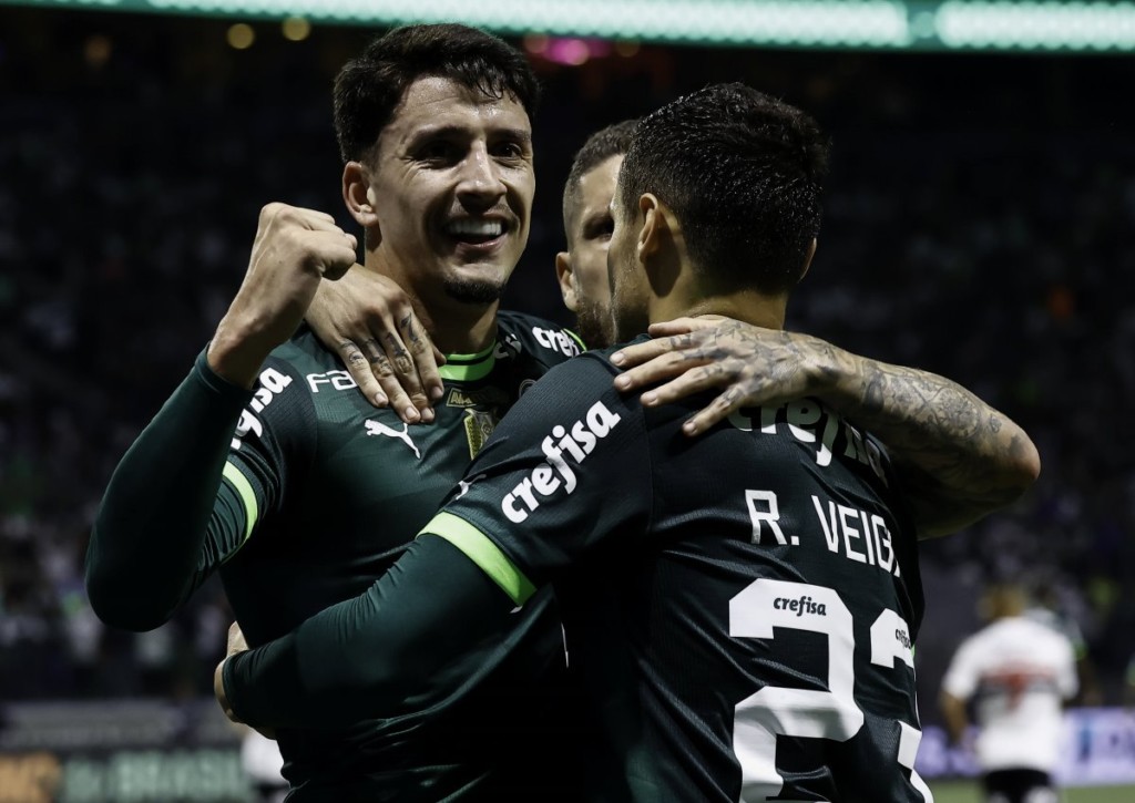 Feiert Palmeiras beim amtierenden Vizemeister Internacional einen wichtigen Auswärtssieg? © IMAGO / Sports Press Photo, 13.07.2023 Feiert Palmeiras beim amtierenden Vizemeister Internacional einen wichtigen Auswärtssieg?