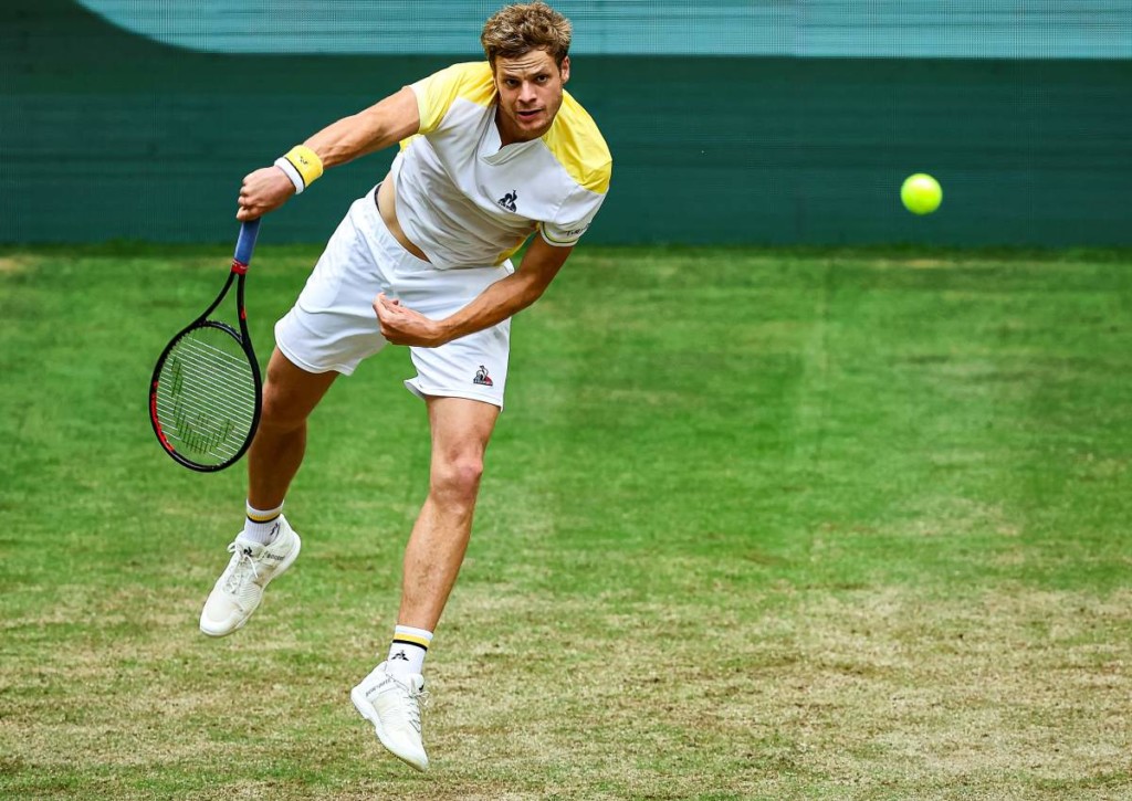 Schafft Hanfmann zum Wimbledon-Auftakt eine Überraschung gegen Fritz? © IMAGO / tennisphoto.de, 22.06.2023 Schafft Hanfmann zum Wimbledon-Auftakt eine Überraschung gegen Fritz?