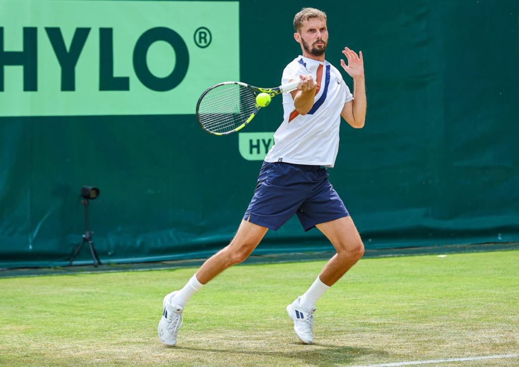 Gewinnt Oscar Otte das deutsche Duell gegen Dominik Köpfer? © IMAGO / tennisphoto.de, 23.06.2023 Gewinnt Oscar Otte das deutsche Duell gegen Dominik Köpfer?
