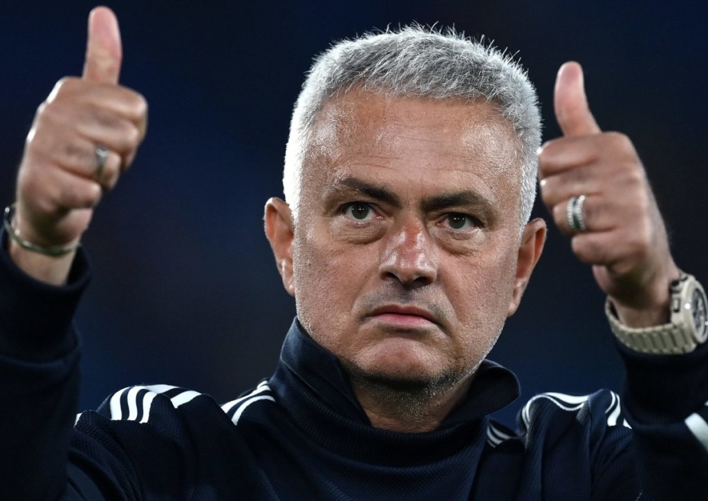 Startet Jose Mourinho mit der AS Rom erfolgreich gegen Salernitana in die neue Saison?