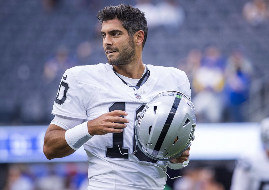 Feiert Jimmy Garoppolo mit den Raiders einen Auftaktsieg gegen die Broncos? © IMAGO / ZUMA Wire, 19.08.2023 Feiert Jimmy Garoppolo mit den Raiders einen Auftaktsieg gegen die Broncos?