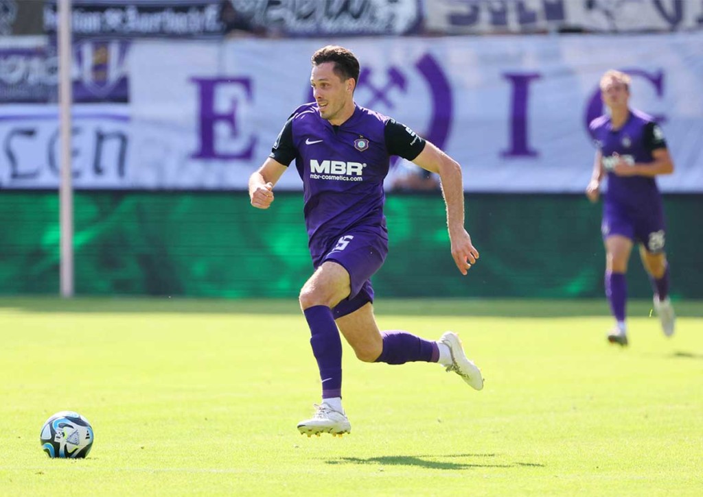 Kann Aue (im Bild: Marcel Bär) der heimstarken Viktoria aus Köln einen Punkt entlocken? © IMAGO / USA Today Network, 17.09.2023 Viktoria Köln Aue Tipp