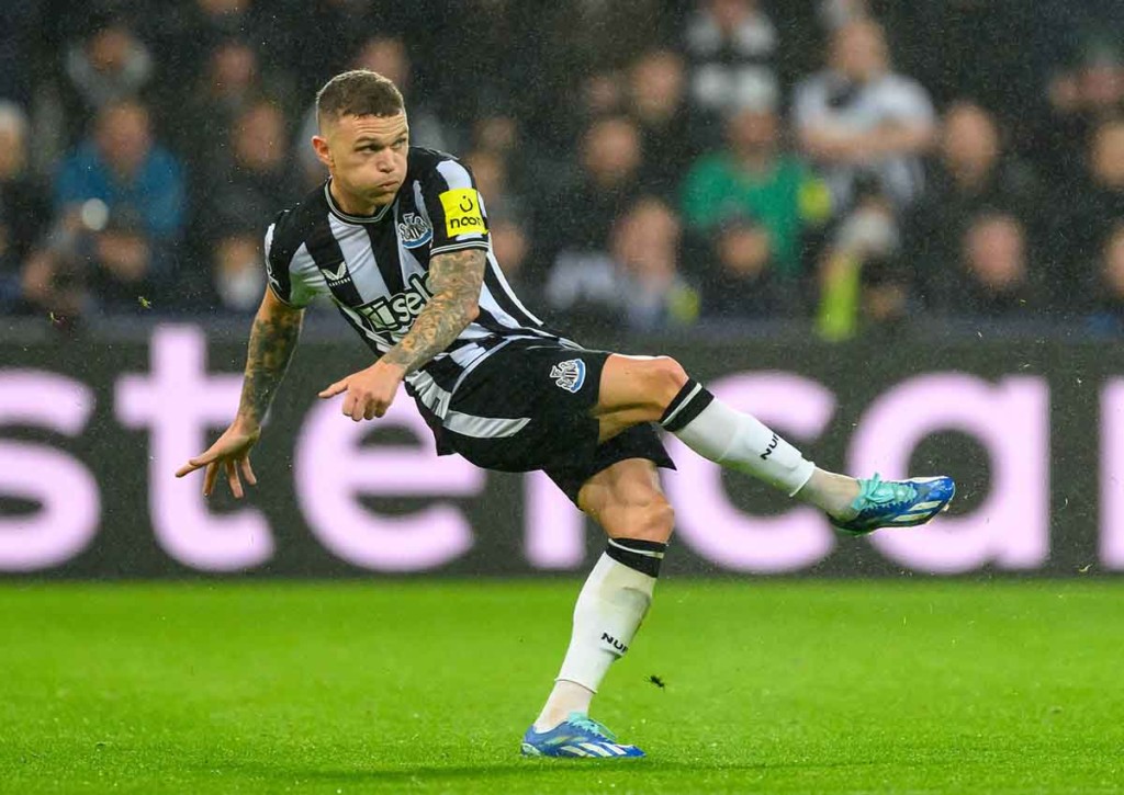 Gewinnt Newcastle (im Bild: Trippier ) gegen Wolverhampton? © IMAGO / Pro Sports Images, 25.10.2023 Wolverhampton vs. Newcastle Tipp, Prognose & Quoten 28.10.2023 - Premier League