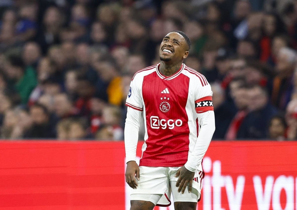Steht Ajax Amsterdam (im Bild: Steven Bergwijn) im Heimspiel gegen Brighton eine unlösbare Aufgabe bevor? © IMAGO / Pro Shots, 05.11.2023 Ajax Amsterdam Brighton Tipp