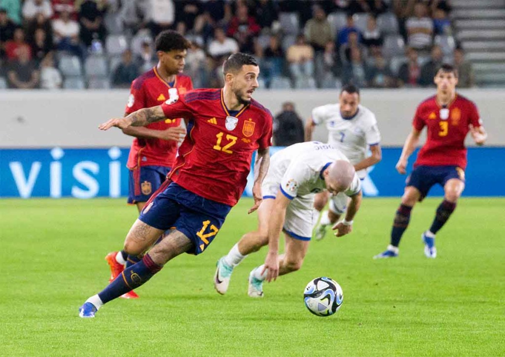 Fährt Spanien (im Bild: Joselu) auch gegen Georgien einen ungefährdeten Heimsieg ein? © IMAGO / Xinhua, 16.11.2023 Spanien Georgien Tipp