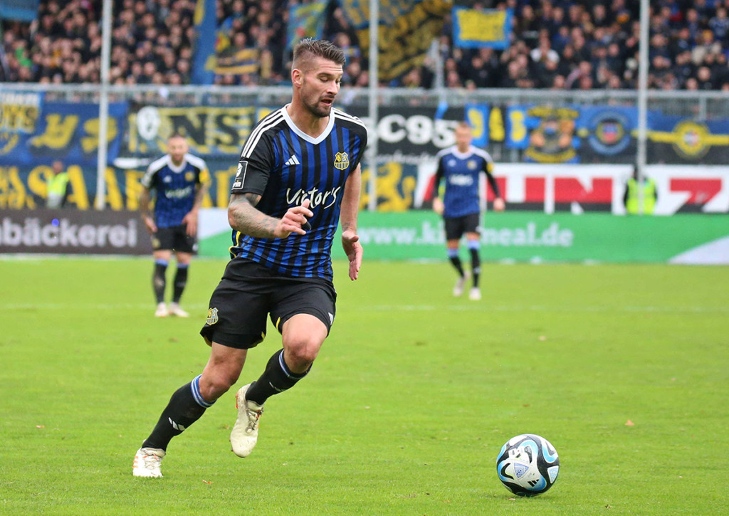 Bleibt Saarbrücken (im Bild: Kai Brünker) auch im achten Duell gegen 1860 ungeschlagen? © IMAGO / Fussball-News Saarland, 04.11.2023 Saarbrücken 1860 München Tipp