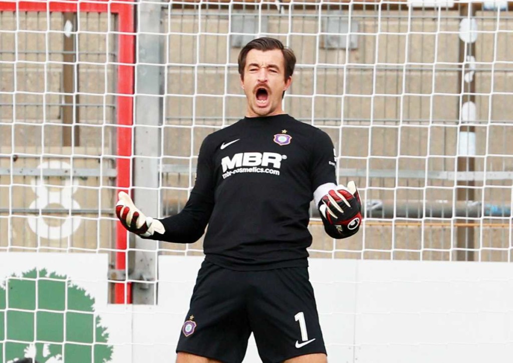 Hält sich Männel (Aue) gegen Duisburg schadlos? © IMAGO / Picture Point, 11.11.2023 Aue Duisburg Tipp