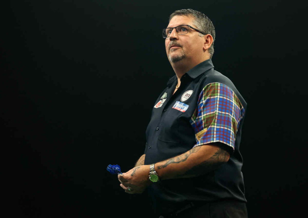 Wird Gary Anderson seiner Favoritenrolle gegen Simon Whitlock gerecht?