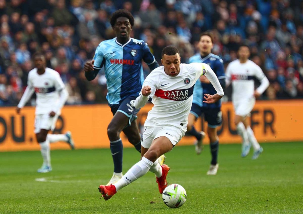 Sprintet Mbappe dem FC Nantes davon? © IMAGO / MAXPPP. 03.12.2023 PSG Nantes Tipp