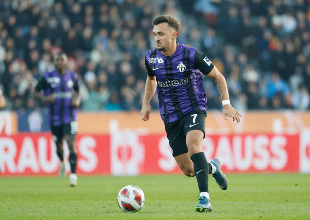 Kehrt der FC Zürich (im Bild: Bledian Krasniqi) gegen Lausanne in die Erfolgsspur zurück?