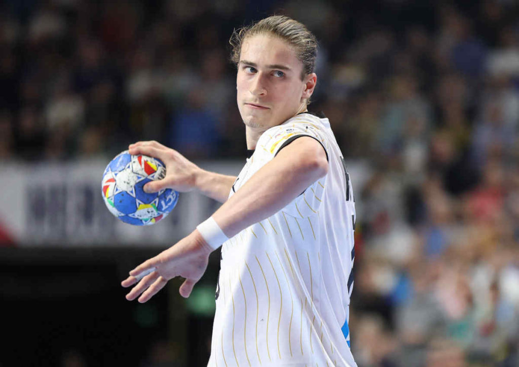 Gewinnt Deutschland (im Bild: Juri Knorr) gegen Österreich auch das zweite Hauptrundenmatch bei der Handball EM?