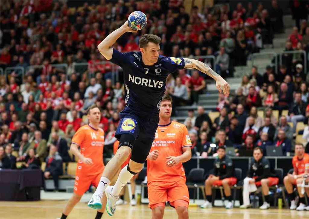 Stolpert Weltmeister Dänemark (im Bild: Emil Jakobsen) über Auftaktgegner Tschechien? © IMAGO / Lobeca, 07.01.2024 Dänemark Tschechien Tipp