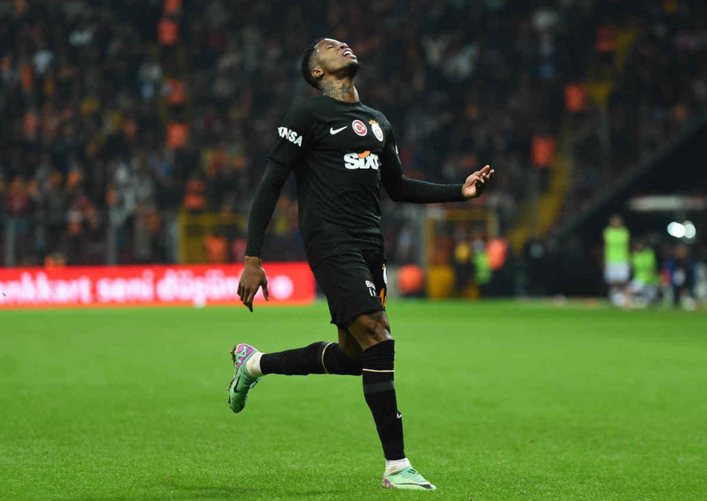 Bleibt die Heimbilanz von Galatasaray (im Bild: Wilfried Zaha) in der Süper Lig makellos?