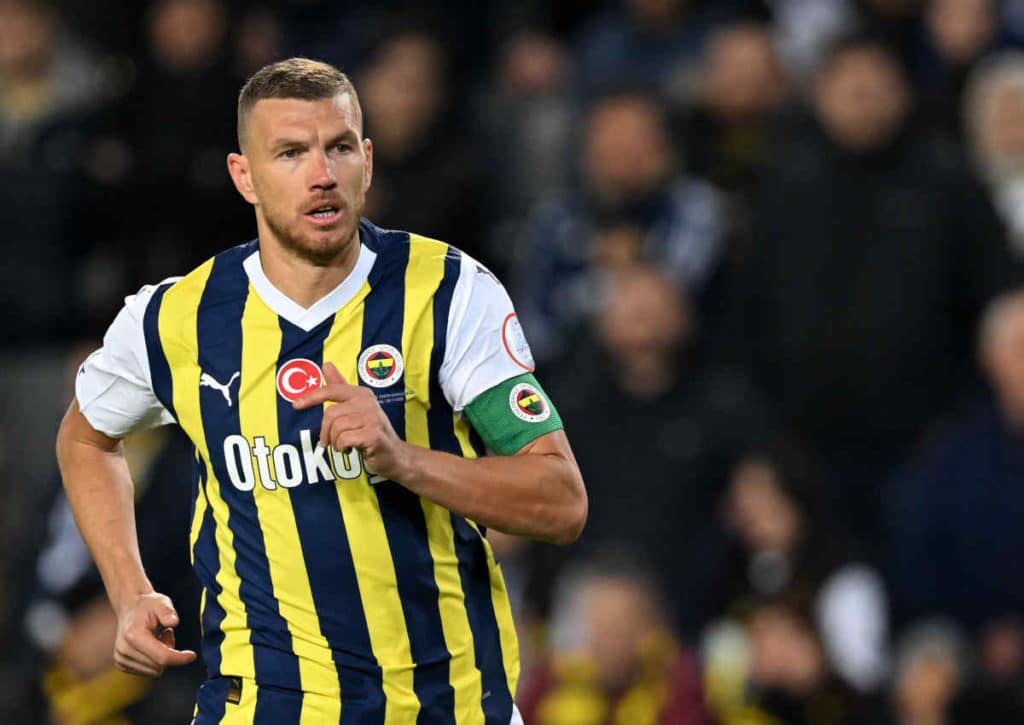 Trägt sich Edin Dzeko im Heimspiel von Fenerbahce gegen Adana Demirspor erneut in die Torschützenliste ein?