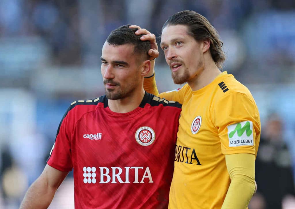 Landet Wiesbaden im Heimspiel gegen Osnabrück einen Big Point im Abstiegskampf? (© dpa/Alamy Live News) Landet Wiesbaden im Heimspiel gegen Osnabrück einen Big Point im Abstiegskampf?