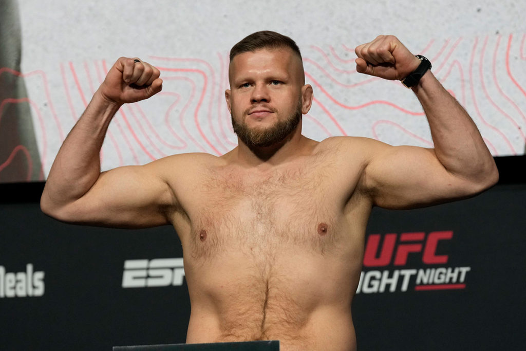 Tuivasa vs. Tybura Übertragung