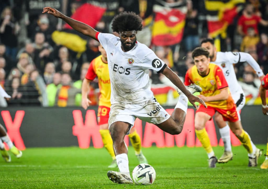 Bleibt Nizza (im Bild: Terem Moffi) mit einem Sieg gegen Nizza dem CL-Ticket auf den Fersen? (© DPPI Media/Alamy Live News) Nizza Le Havre Tipp