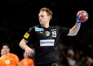 Straucheln die Füchse Berlin (im Bild: Gidsel) am 32. Spieltag der Handball-Bundesliga trotz Favoritenrolle gegen Hannover-Burgdorf? (© Sipa US/Alamy Live News) Handball Bundesliga heute Tipps Prognosen 32. Spieltag