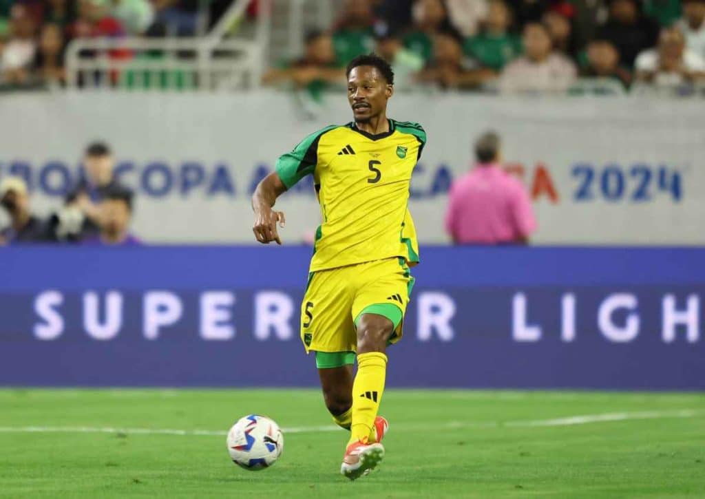 Muss sich Jamaika (im Bild: Pinnock) gegen Venezuela geschlagen geben? (© Associated Press / Alamy Stock Photo) Jamaika Venezuela Tipp