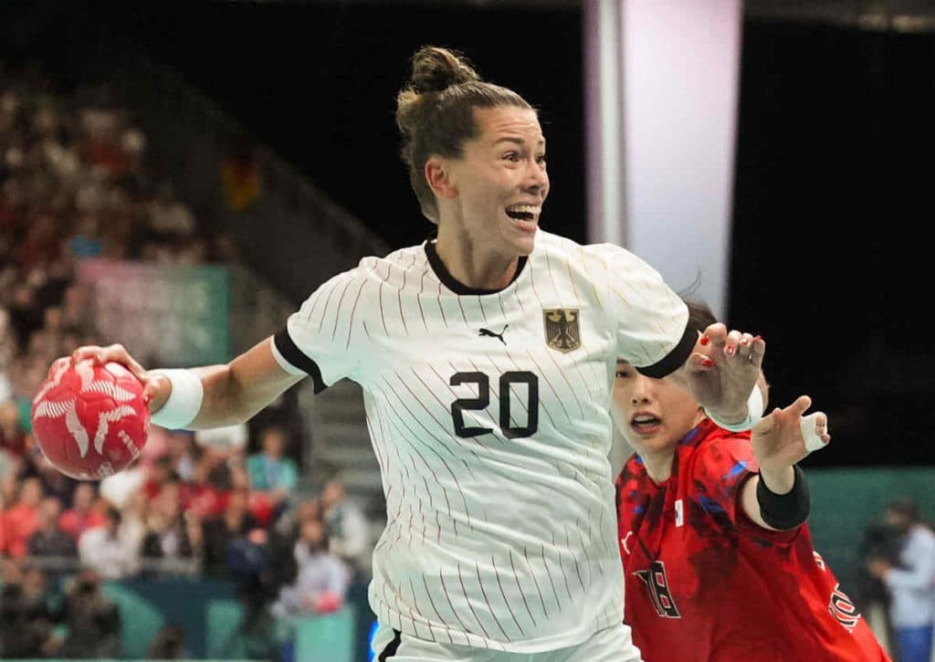 Können Emily Bölk und die DHB-Damen gegen Dänemark an die Leistung gegen Slowenien anknüpfen? (© dpa picture alliance / Alamy Stock Photo) Können Emily Bölk und die DHB-Damen gegen Dänemark an die Leistung gegen Slowenien anknüpfen?