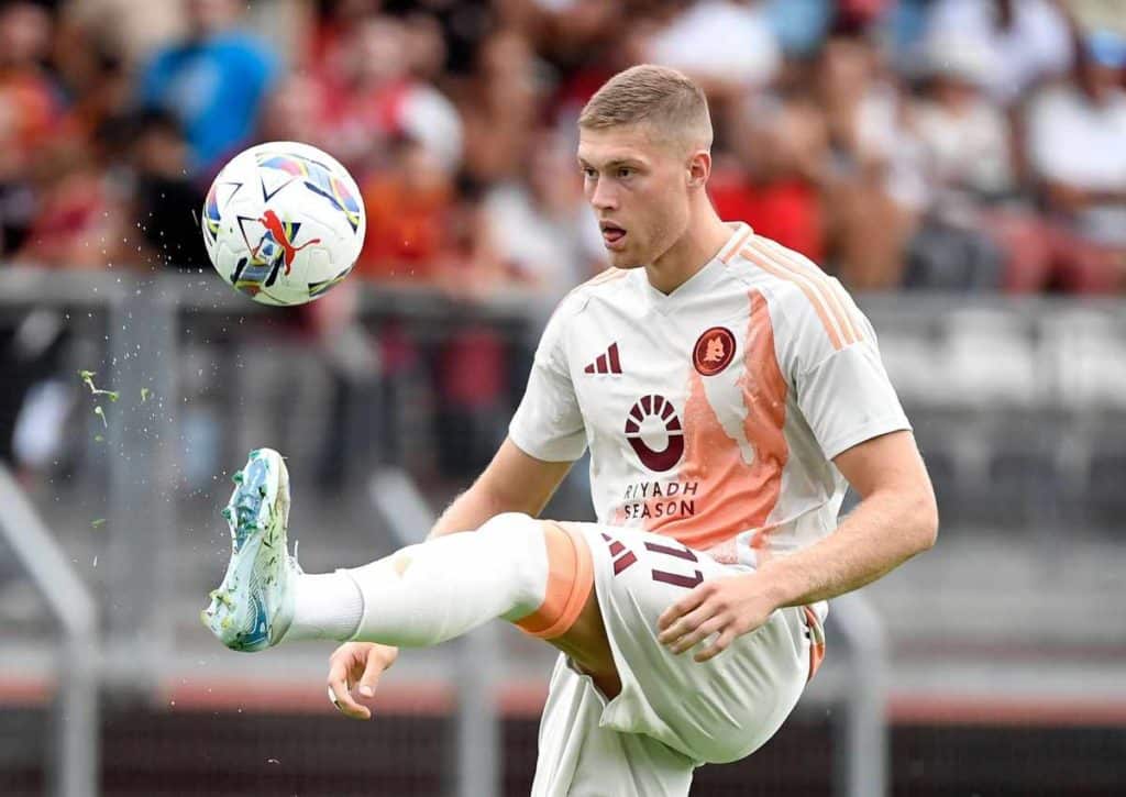 Hat die AS Rom (im Bild: Dovbyk) gute Chancen auf einen Sieg gegen Cagliari? (© Insidefoto di andrea staccioli / Alamy Stock Photo) Cagliari AS Rom Tipp
