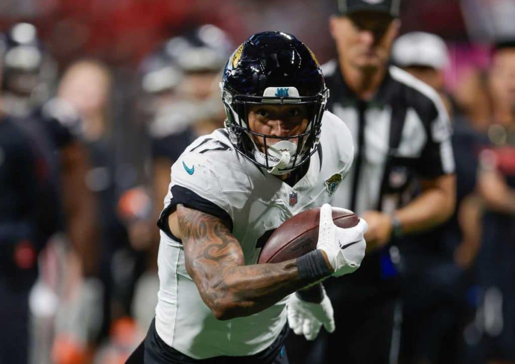 Stehen die Chancen gut, dass sich die Jaguars (im Bild: Engram) gegen Cleveland durchsetzen? (© Associated Press / Alamy Stock Photo) Jaguars Browns Tipp