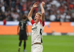 Holt Eintracht Frankfurt (im Bild: Hugo Larsson) zum Start in die Europa League am 1. Spieltag gleich einen Sieg? (© dpa picture alliance / Alamy Stock Photo) Europa League 1. Spieltag Wett-Tipps
