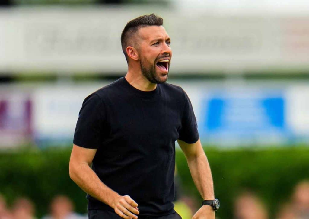 Überzeugt Ajax Amsterdam (im Bild: Trainer Farioli) in der Eredivisie am 9. Spieltag? (© René Nijhuis / Alamy Stock Photo) Eredivisie 9. Spieltag Wett-Tipps