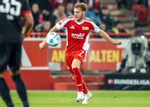 Zieht Union Berlin (im Bild: Yorbe Vertessen) auswärts in Bielefeld ins Achtelfinale des DFB-Pokals ein? (© dpa picture alliance / Alamy Stock Photo) Bielefeld Union Berlin Tipp