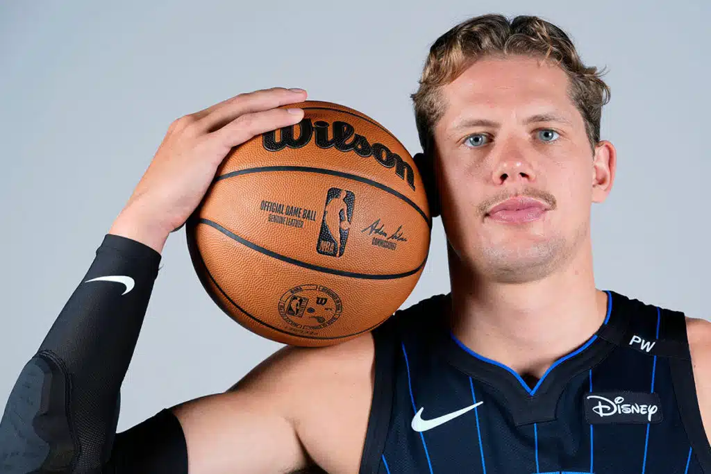 Moritz Wagner Freundin Gehalt Orlando Magic NBA Karriere Herkunft Moritz Wagner