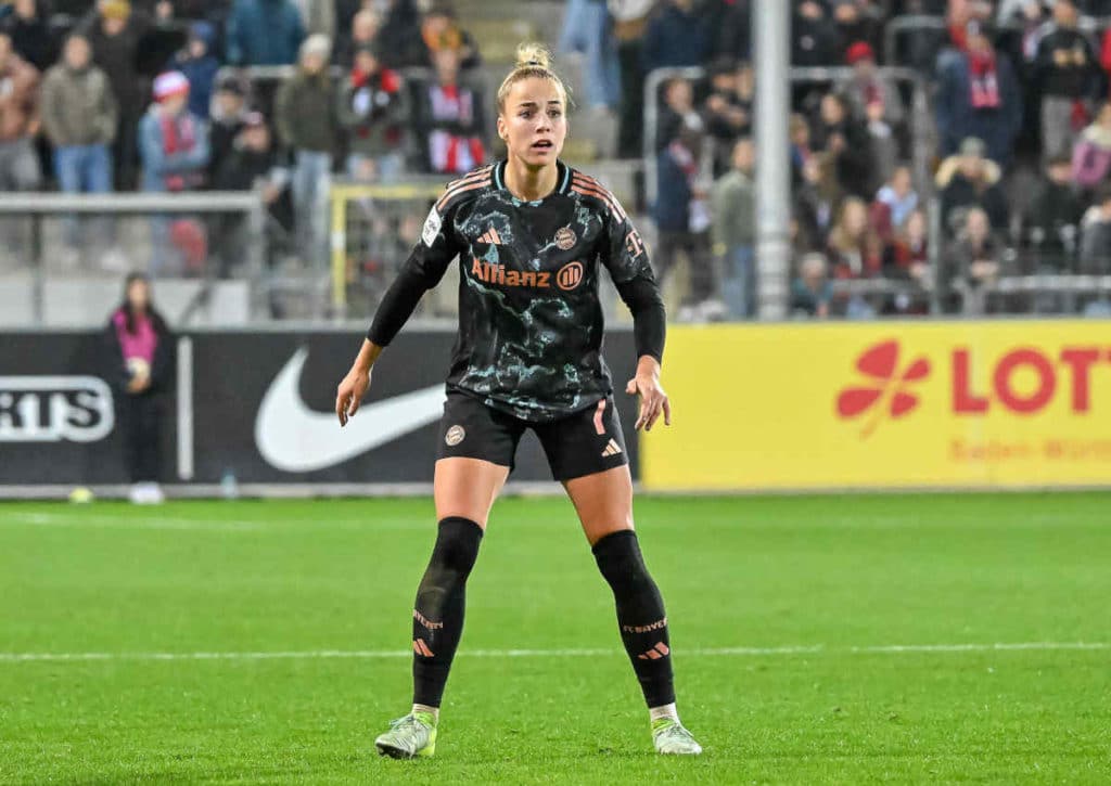 Feiern die Bayern-Damen mit Giulia Gwinn einen deutlichen Heimsieg gegen Valerenga? (© Eibner-Pressefoto / Alamy Stock Photo) Feiern die Bayern-Damen mit Giulia Gwinn einen deutlichen Heimsieg gegen Valerenga?