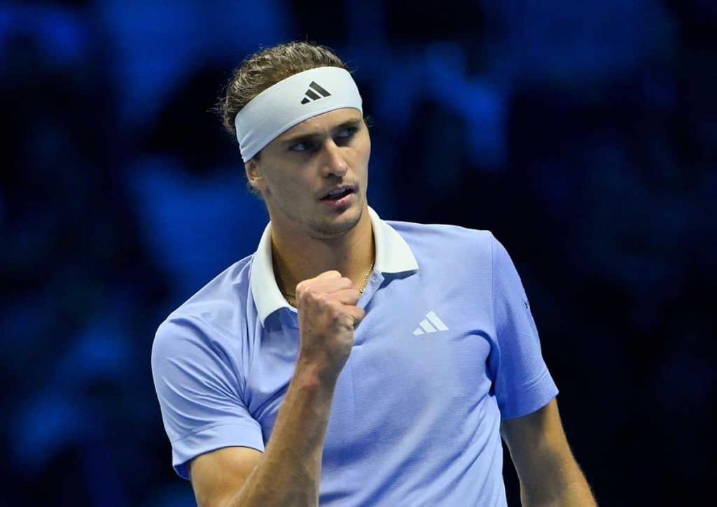 Gewinnt Zverev auch das zweite Gruppenspiel gegen Casper Ruud? (© Best Images / Alamy Stock Photo) Zverev Ruud Tipp