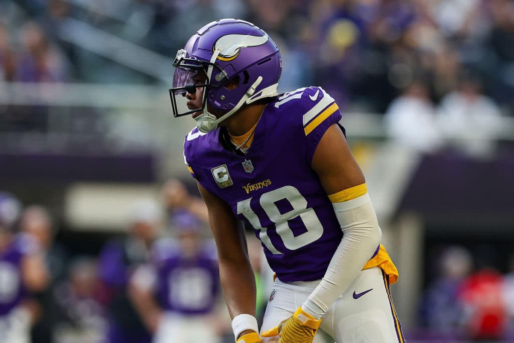 Vikings Falcons Übertragung TV Stream Uhrzeit NFL Week 14 Vikings vs. Falcons Übertragung