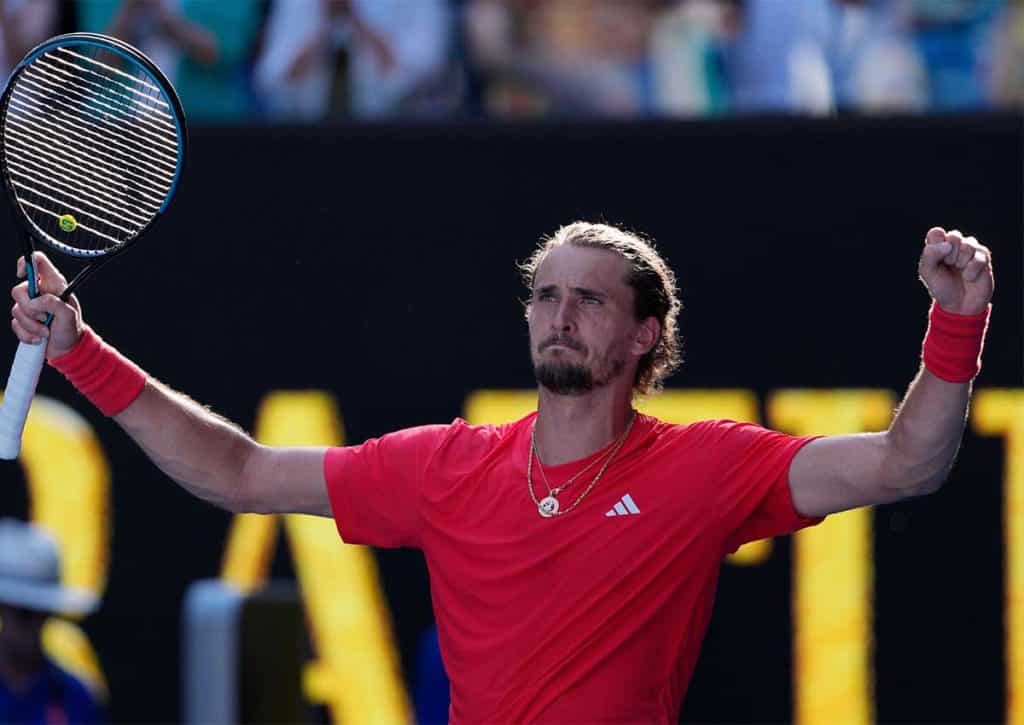 Kann Alexander Zverev (im Bild) den Rekordsieger Novak Djokovic schlagen & ins Finale der Australian Open einziehen? (© Associated Press / Alamy Stock Photo) Novak Djokovic Alexander Zverev Tipp
