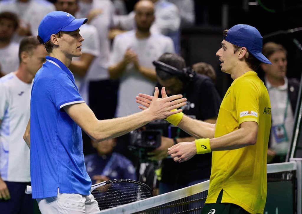 Kann Alex de Minaur dem Titelverteidiger Jannik Sinner im Viertelfinale ein Bein stellen?