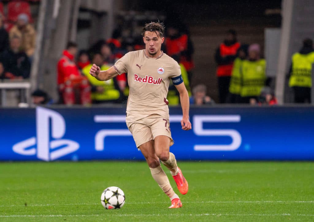 Nach Klatsche gegen Real: Kommt Salzburg (im Bild: Amar Dedic) unter Neo-Coach Thomas Letsch auch gegen Atletico Madrid unter die Räder? (© dpa picture alliance / Alamy Stock Photo) Red Bull Salzburg Atletico Madrid Tipp